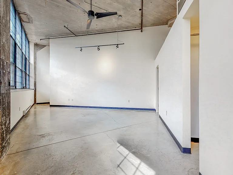 Reynolds Lofts — Photo 43