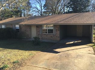 102 Truman St, Morrilton, AR 72110