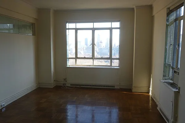 Rented by Stribling | media 10