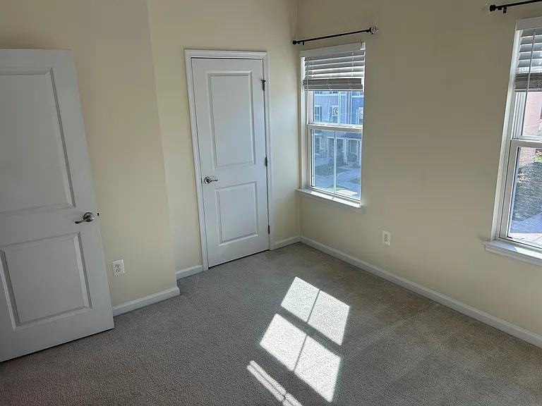 539 Willow Bend Dr — Photo 15