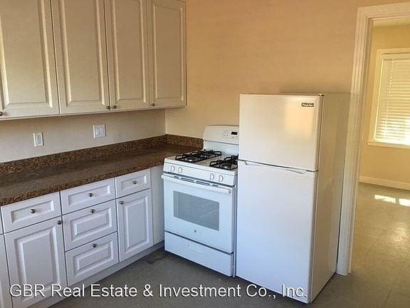 2nd image of 528 Shasta St #530