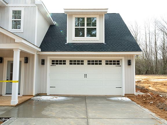 3rd image of 338 Monroe Road