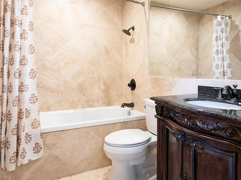 500 E Riverside Dr #224 — Photo 7