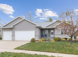 2723 Navajo Ave SW, Cedar Rapids, IA 52404