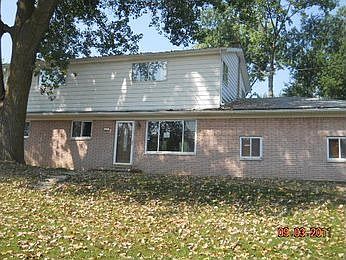 1st image of 5004 Coshocton Dr