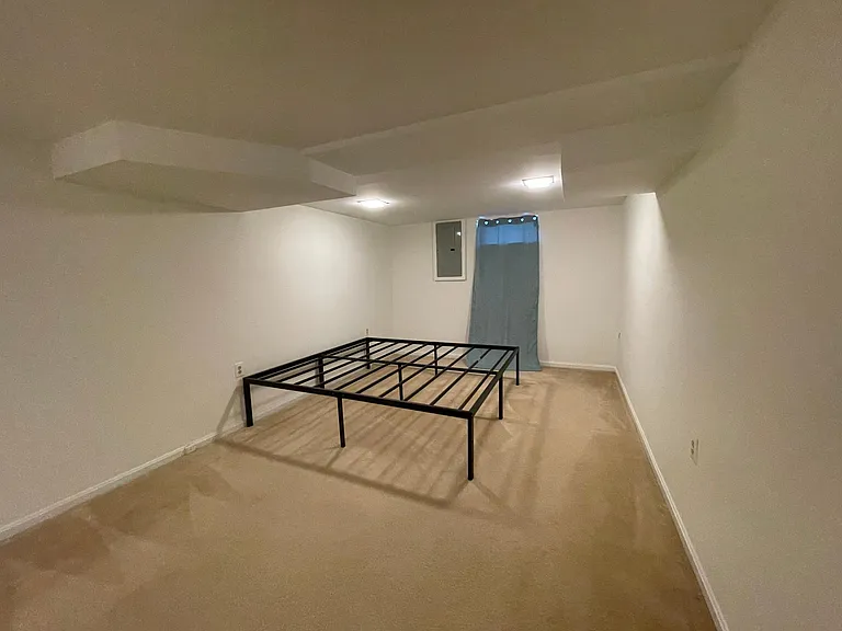 306 Russell Rd — Photo 8