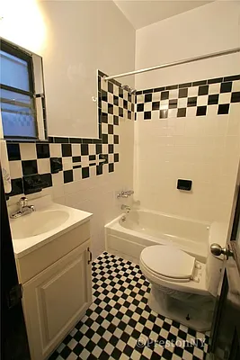 Rented by JM Preston Properties LLC | media 29