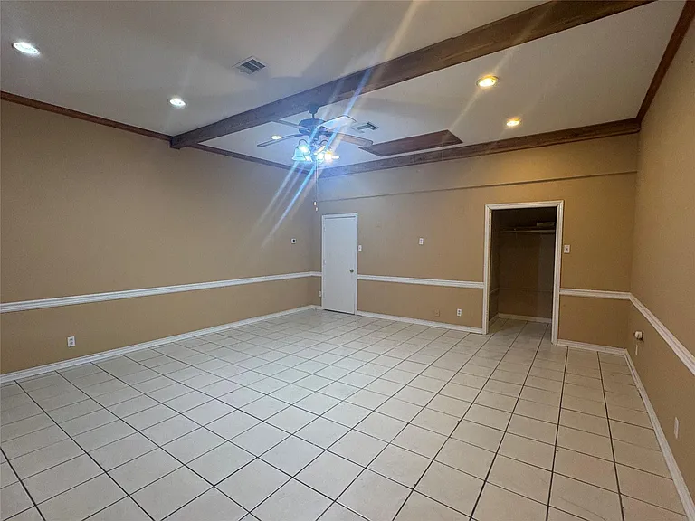 200 Gaines St #1 — Photo 6