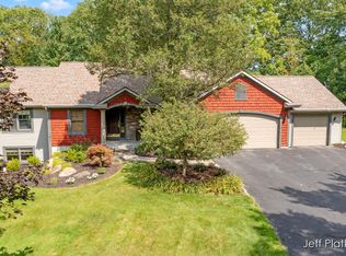 4324 Maple Run SE, Lowell, MI 49331