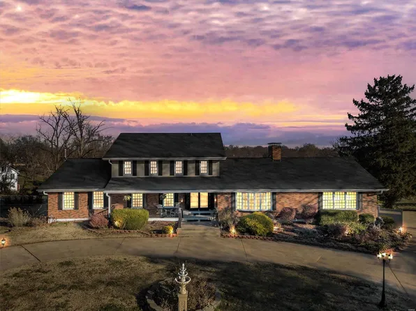 10420 Bellefontaine Rd, Saint Louis, MO 63137