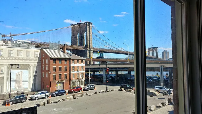 Rented by The Durst Organization | media 36