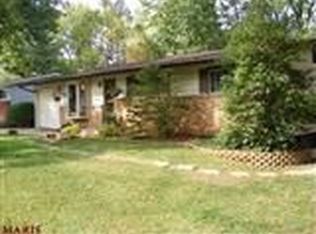751 Southshire Dr, Saint Louis, MO