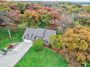 1894 N 3051st Rd, Ottawa, IL 61350