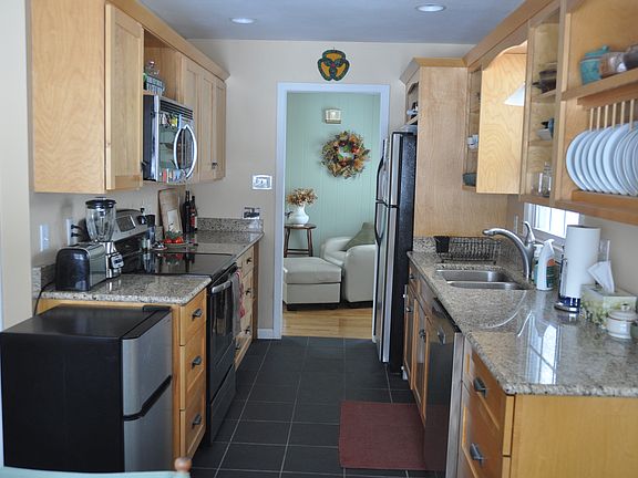 efficient kitchen space