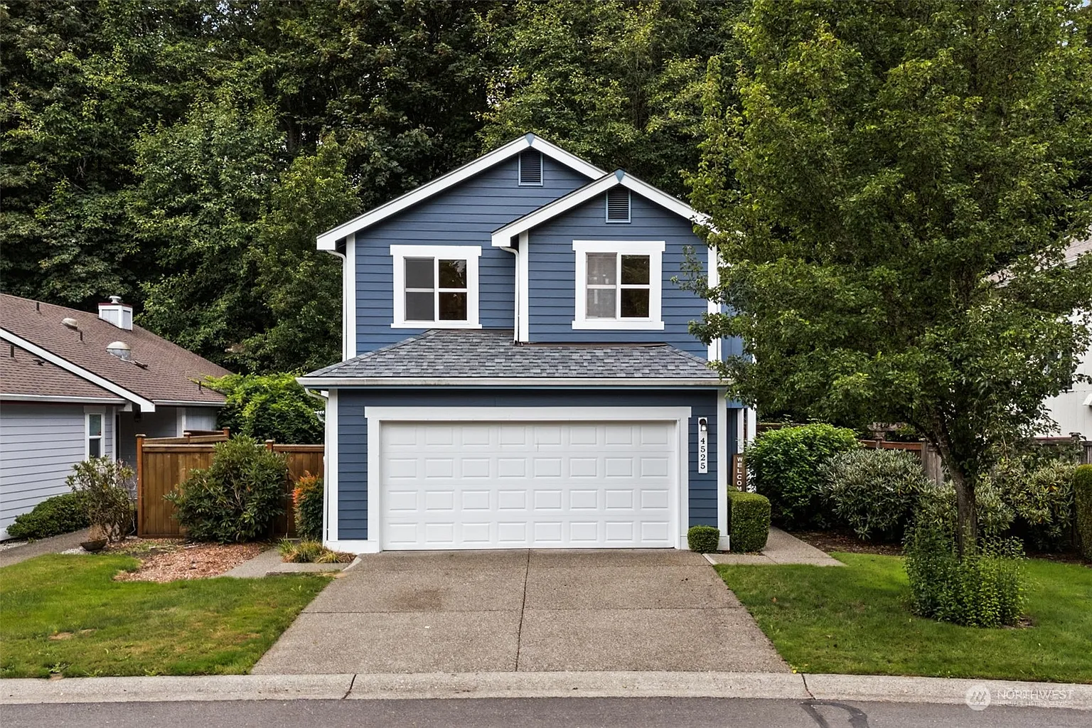 4525 Remington Lane SE photo 1