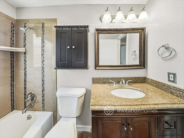 2611 W Castle Oaks Cir — Photo 14