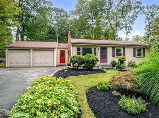 3 Berry St, Plainville, MA 02762