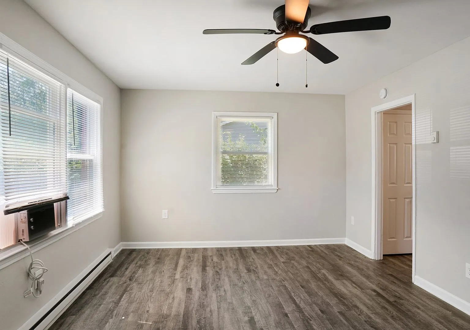 1601 West Townhomes — Photo 2