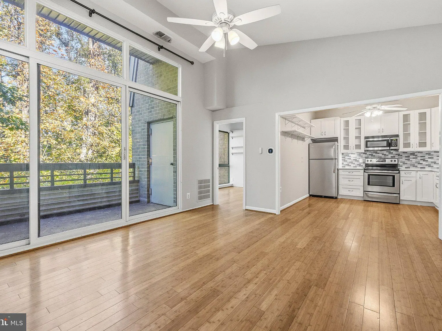 Woodwinds Condo — Photo 4