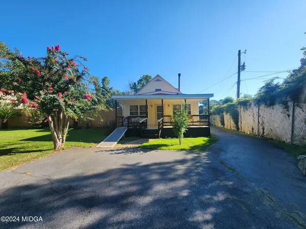 5489 Donnan Rd, Macon, GA 31217