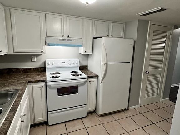 3rd image of 4601 22nd Ave S #W204