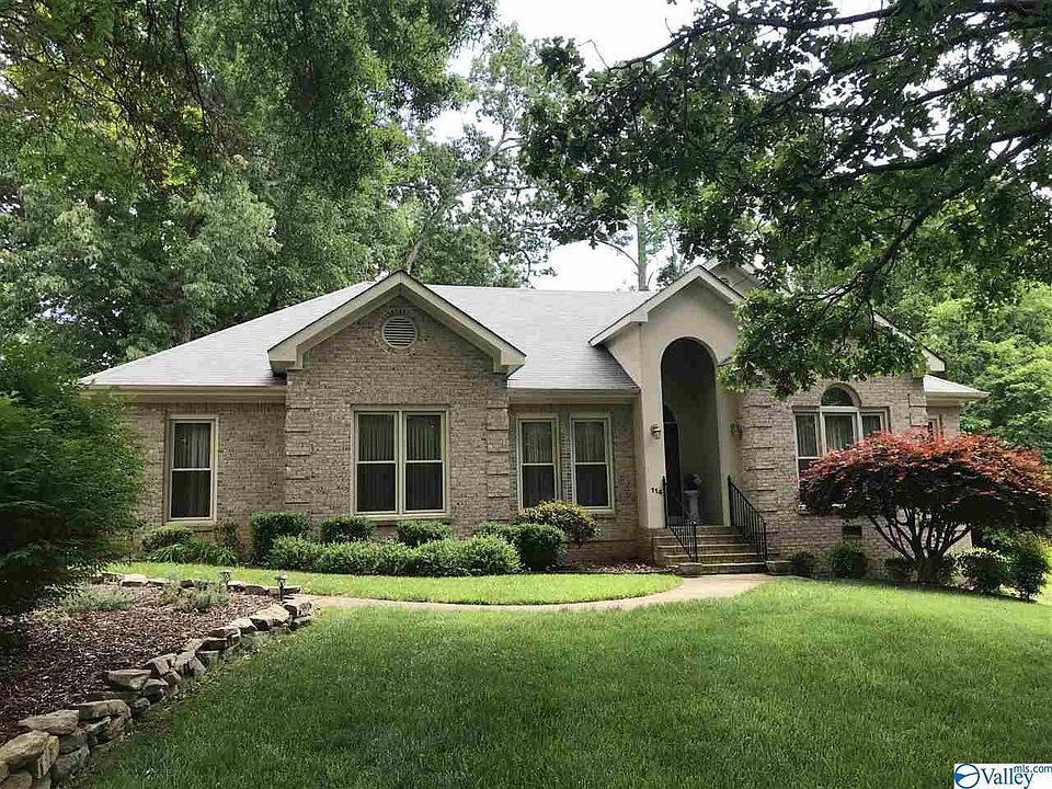 1st image of 114 Octavia Dr
