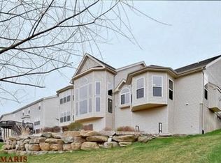 638 Grand View Ridge Ct, Eureka, MO 63025