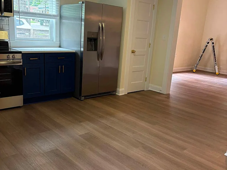410 Mears St — Photo 3