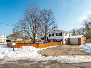 797 David Dr, Arnold, MD 21012