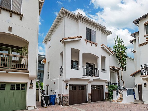 2nd image of 5862 Kiyot Way