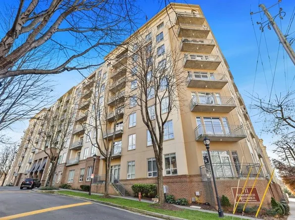 711 Cosmopolitan Dr #321, Atlanta, GA 30324