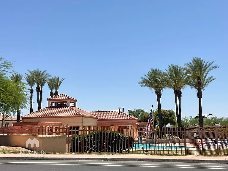 3434 W Desert Bend Loop — Photo 28