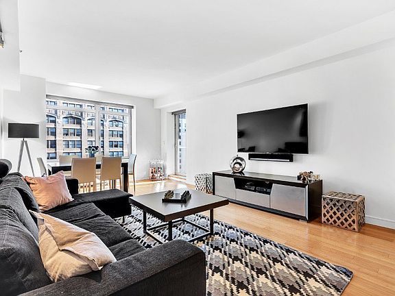 5th image of 303 E 33rd St APT 11C
