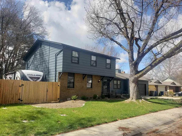 10435 W Shadybrook Dr, Boise, ID 83704