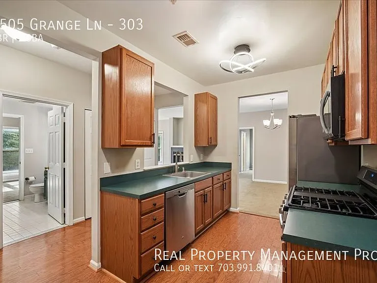 6505 Grange Ln #303 — Photo 12