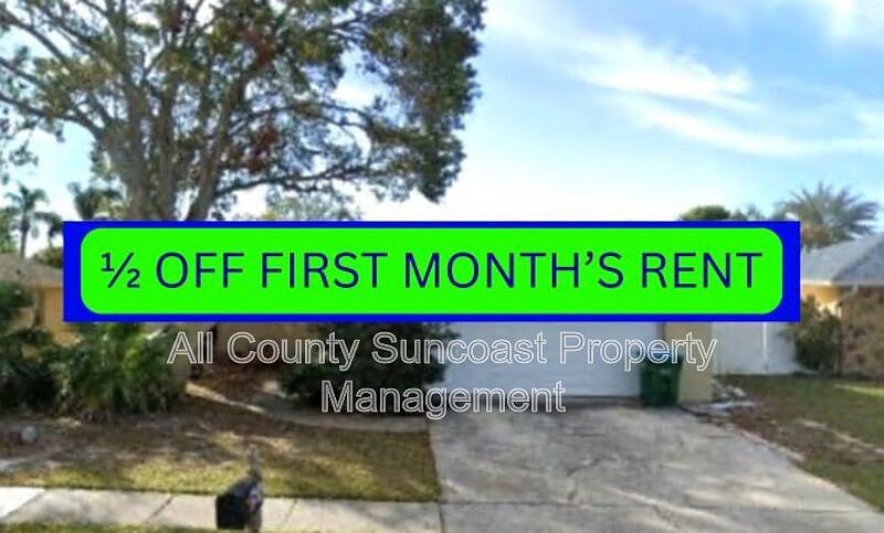 1st image of 2578 Surrey Dr