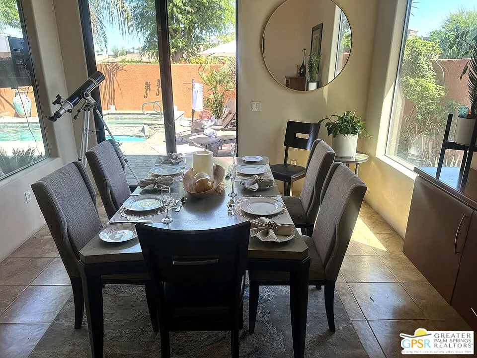 4 bed, 3.5 bath, 3251 sqft, $12,000 — Photo 4