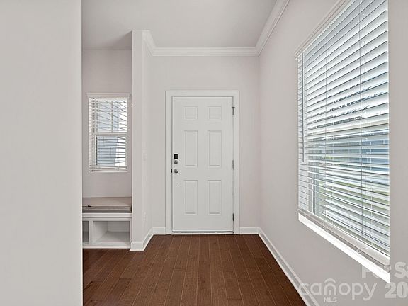 2nd image of 11935 Red Leaf Dr