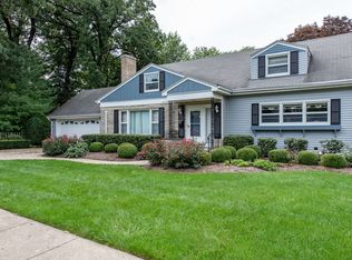 136 Westerfield Pl, Grayslake, IL 60030