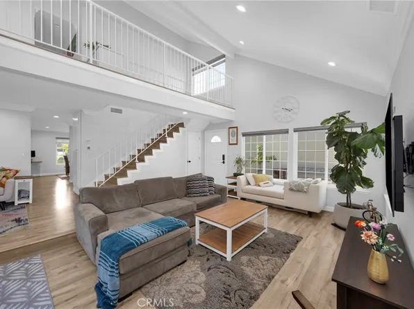 12341 Glacier Cir, Los Alamitos, CA 90720