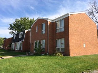 2405 W 63rd Ave, Merrillville, IN 46410