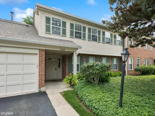 1600 Stratford Ct APT D1, Wheeling, IL 60090