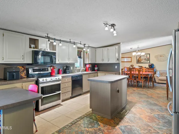 15728 W PRICKLY PEAR Trail, Surprise, AZ 85387