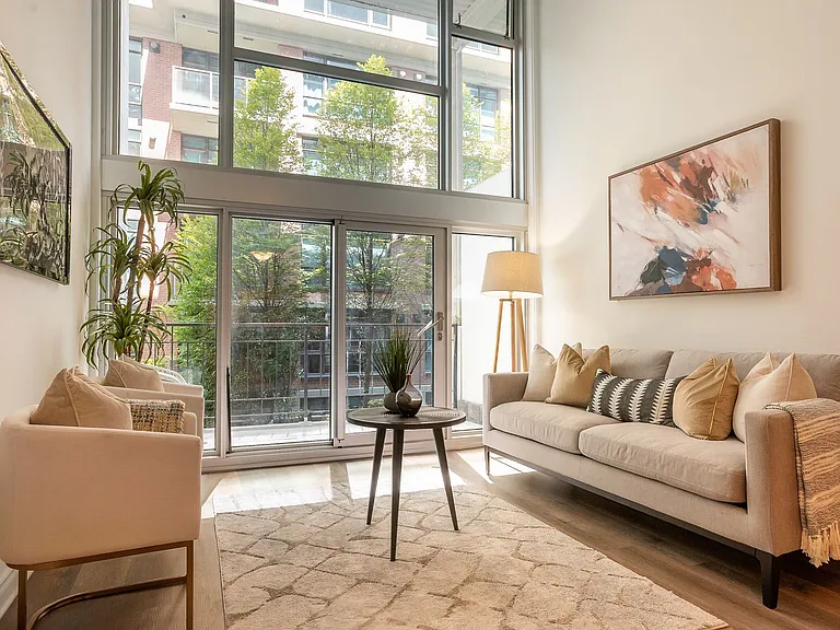 1000 Union St #110 — Photo 16
