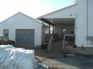 4 Ivy St, Biddeford, ME 04005