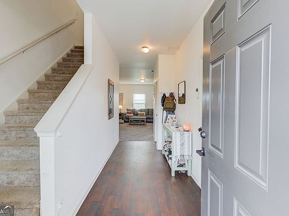 5th image of 331 Merigold Way