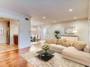 6980 Roswell Rd UNIT B15, Sandy Springs, GA 30328