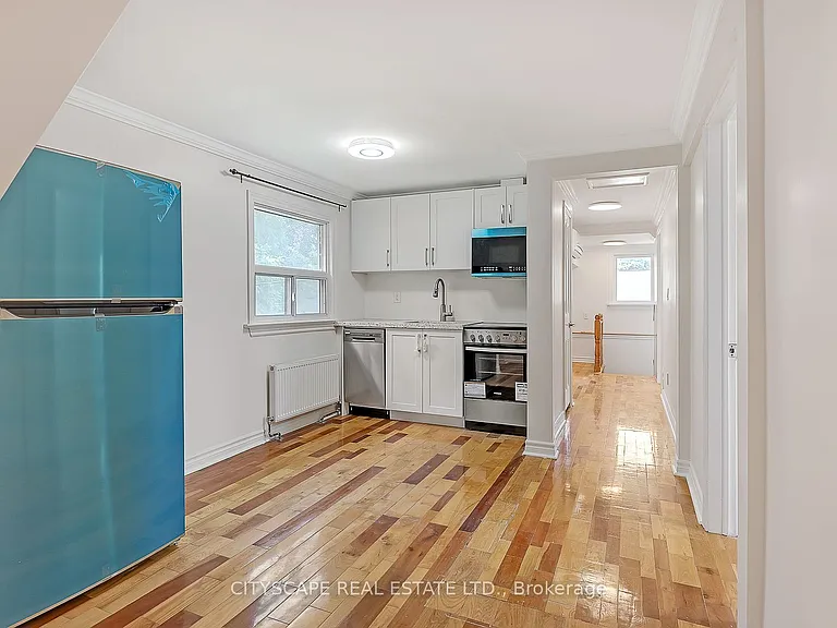 1345 Saint James Ave #UPPER — Photo 5