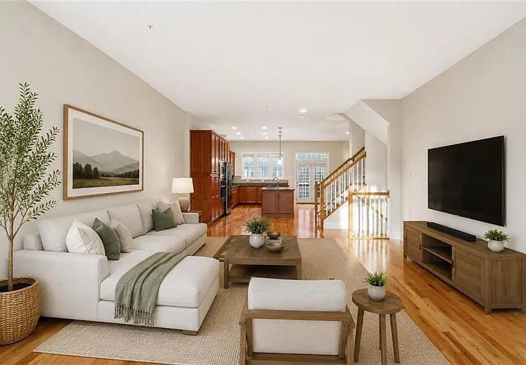 335 Osona Ln — Photo 15
