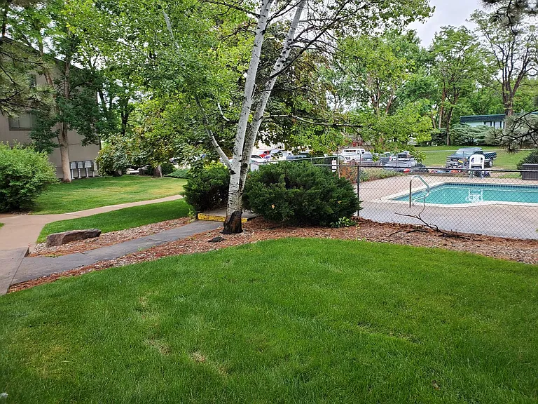 2897 Greenland Drive — Photo 11